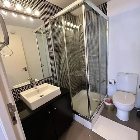 Apartment Centre And Big For 6 Peaple *